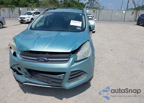2013 Ford Escape Se z USA, uszkodzony, nr VIN 1FMCU0GX2DUD63432